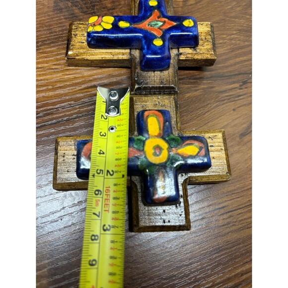 2 90S SMALL Mexican BLUE Talavera Pottery Cross Inlaid WOOD Wall Hanging 4" X 3" - Picture 7 of 7